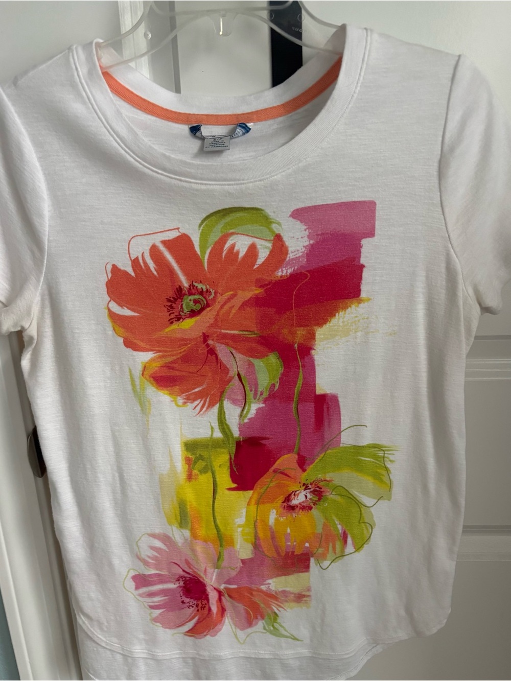 Tommy Bahama women’s white Floral Graphic Tee - Bright Pink & Orange Flowers